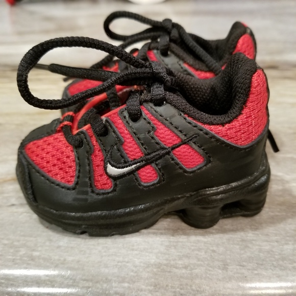 infant nike shox
